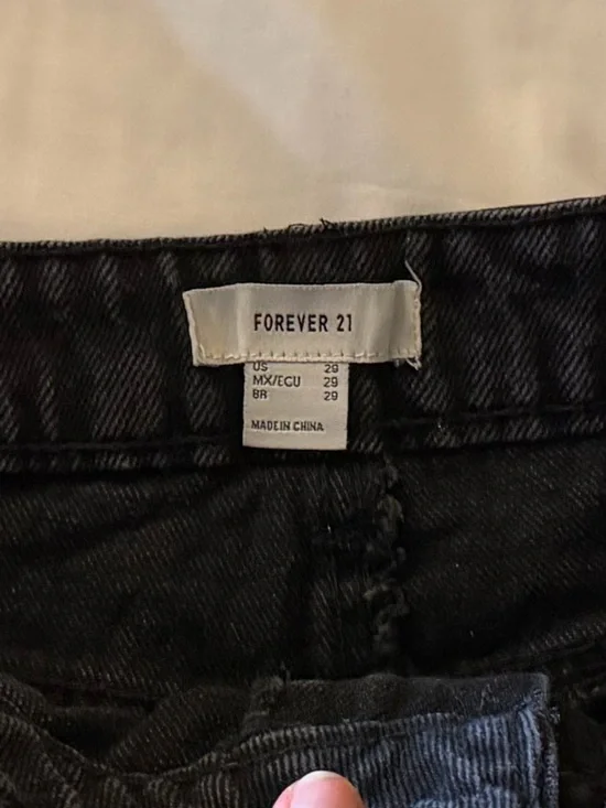 Forever 21 - Black Distressed Jean Short Shorts - Size 29 - Picture 3 of 3